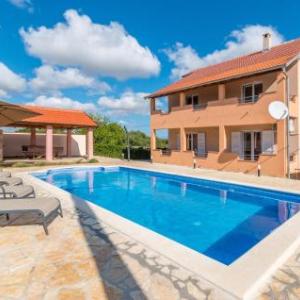 Five-Bedroom Holiday Home in Biograd na moru