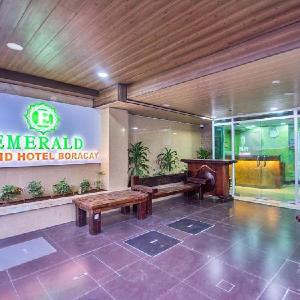 Emerald Island Hotel