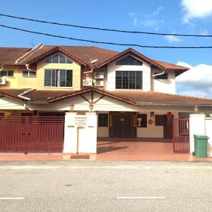 RIVERMOON KUANTAN