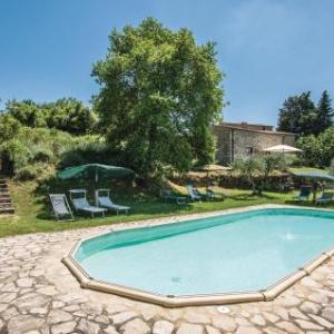 Beautiful apartment in Castellina in Chianti w/ WiFi 2 Bedrooms and Outdoor swimming pool