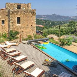 Beautiful home in Ville di Paraso w/ Outdoor swimming pool WiFi and 4 Bedrooms