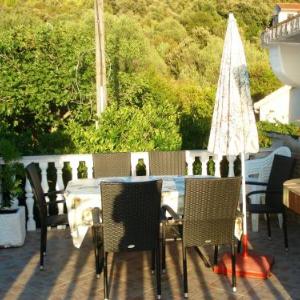 Apartment with 2 bedrooms in Vinisce with WiFi 60 m from the beach