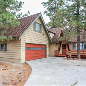 Finch Chalet-1010 by Big Bear Vacations