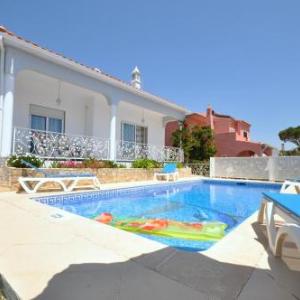 Charming Villa With Private Pool in Vibrant Vilamoura Free AC and Wifi
