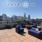 Center City Condo w ROOFTOP VIEWS near everything