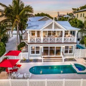 Waves Edge Anna Maria Home