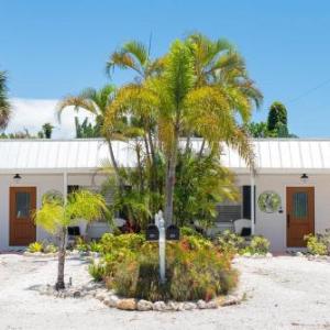 Sandbox 203 71St St East Villa