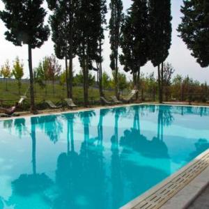 San Gimignanello Villa Sleeps 35 with Pool and WiFi