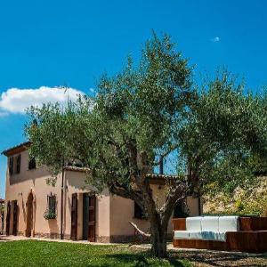 Independent house with Spa pool