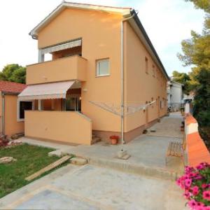 Apartments with parking space Bibinje Zadar - 18110