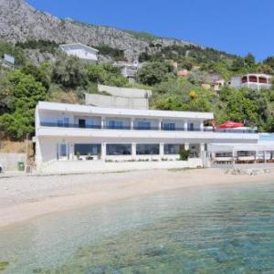 Family-friendly apartments with swimming pool Zivogosce - Porat Makarska - 18150