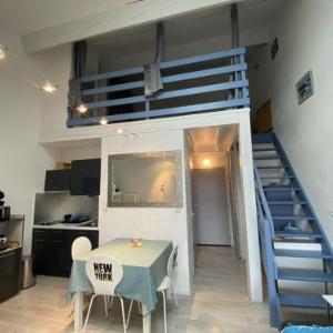 Appartement avec terrasse parking et vue sur port à Capbreton