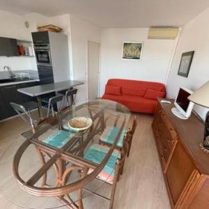 Appartement climatisé pour 4 avec balcon et parking à Capbreton