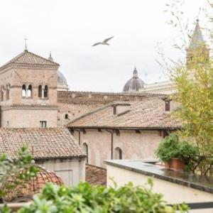 Colosseo loft apartment