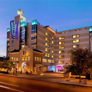 Moonrise Hotel hotel photo