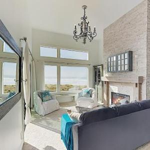 New Listing! Beachfront Pajaro Dunes Penthouse condo