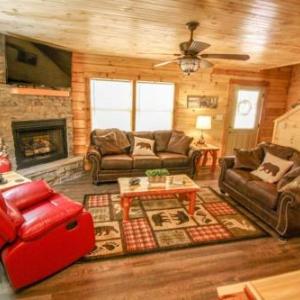 270 Black Bear Retreat Cabin