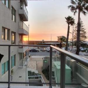 Sandcastles Beachfront Luxury Retreat Apartment
