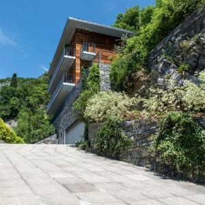 PERLEDO - RESIDENZA LUIGINA - pool & lake view