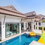 Lanna Poolvilla HuaHin