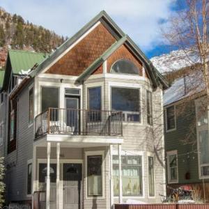 Hruza Hideout by Alpine Lodging Telluride