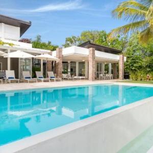 Unbelievable Villa with Pool - Perfect Family Vacay