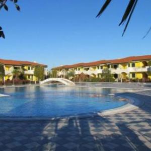 New Luxury Residence - Huge Pool - Children area - Private Parking