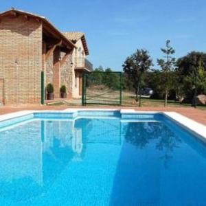 Olvan Villa Sleeps 10 with Pool