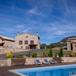 Berga Villa Sleeps 4 with Pool