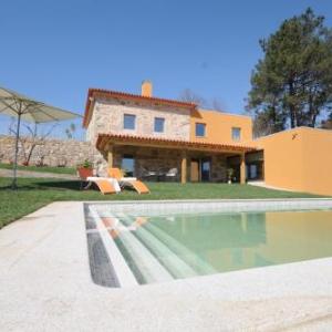 Villa in Volencia Sleeps 10 with Pool Air Con and WiFi