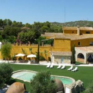 Can Trabal Villa Sleeps 34 with Pool