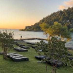 Departamento Parque Pinares Orilla de Lago Villarrica