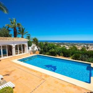 Marvelous villa with panoramic sea view & pool