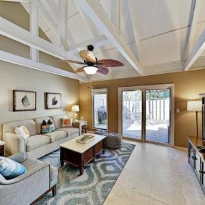 Queens Grant Condo - Fenced Patio - Near Beach condo