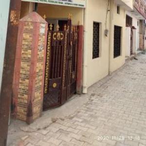 Yogi Home stay Gulab nagar Tapovan inter collage