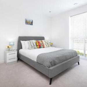 Olympic View London Stratford Apartment