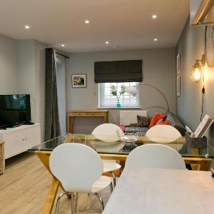 Stylish warehouse apartment in Central Cardiff