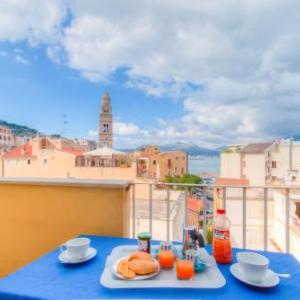 The Bell Tower Apartment with Seaview - Gaeta