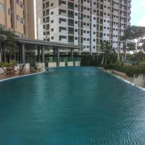 Exclusive Studio at The Oasis Cikarang Apartment By Travelio