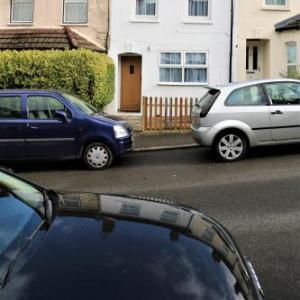 Hotels near Princes Hall Aldershot - The White House