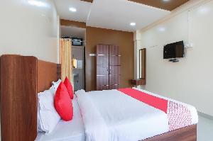 OYO 46968 Mahakal Inn, Nanded
