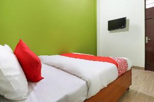 OYO 69788 Hotel Limewood, Meerut