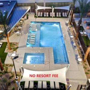 Hampton Inn & Suites Las Vegas Convention Center - No Resort Fee