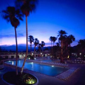 Pappy and Harriet's Pioneertown Palace Hotels - Desert Hot Springs Spa Hotel