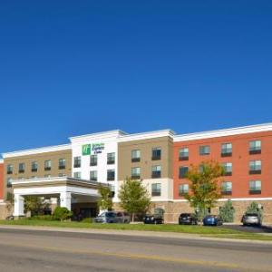 Holiday Inn Express & Suites Pueblo