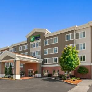 Holiday Inn Express Sumner