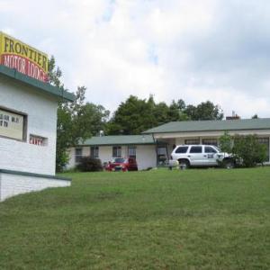 Hardy Hotels Deals At The 1 Hotel In Ar Frontier Motor Lodge