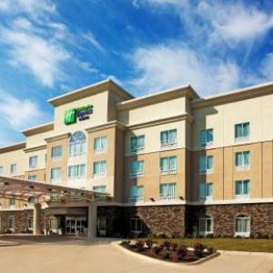 Holiday Inn Express and Suites Bossier City Louisiana Downs