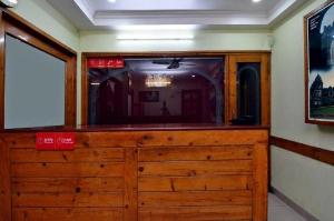 OYO 22643 Hotel Majestic Deluxe Lodging, Kolhapur