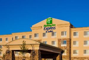 Holiday Inn Express Hotel & Suites Waukegan/Gurnee, an IHG Hotel, Waukegan